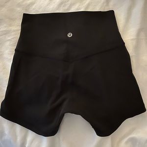 lululemon bike shorts